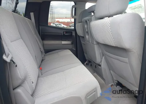 2010 Toyota Tundra Double Cab Sr5 z USA, uszkodzony, nr VIN 5TFRM5F10AX002154